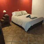 Проживання в сім'ї La Flamenka Ронда