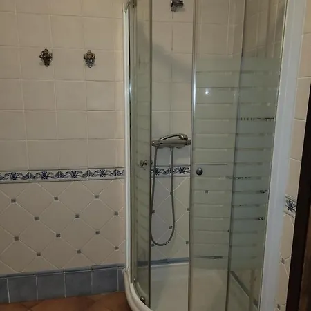 Проживання в сім'ї La Flamenka Ронда